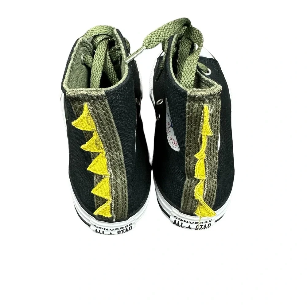 Converse All Stars Black High Tops Dinoverse Dinosaur Youth US Size 2‎